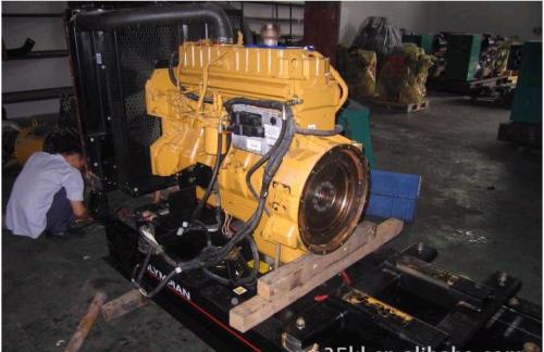 莱芜柴油发电机维修_COPY