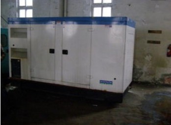 莱芜康明斯150kw大型柴油二手发电机组