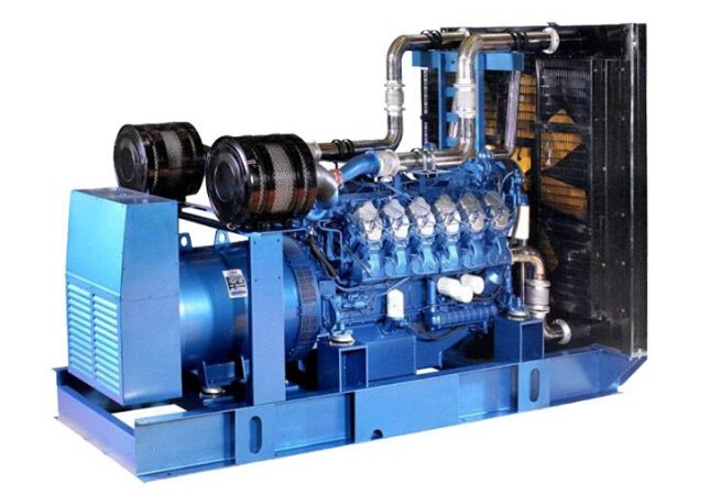 莱芜康明斯30kw小型柴油二手发电机组